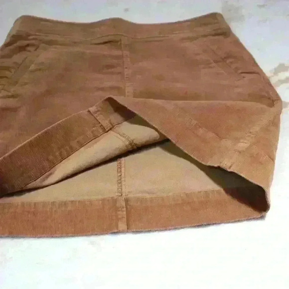 LOFT Brown Corduroy Zip Up Mini Pencil Skirt Boho Western Cowgirl Women Size 8 - Picture 4 of 9